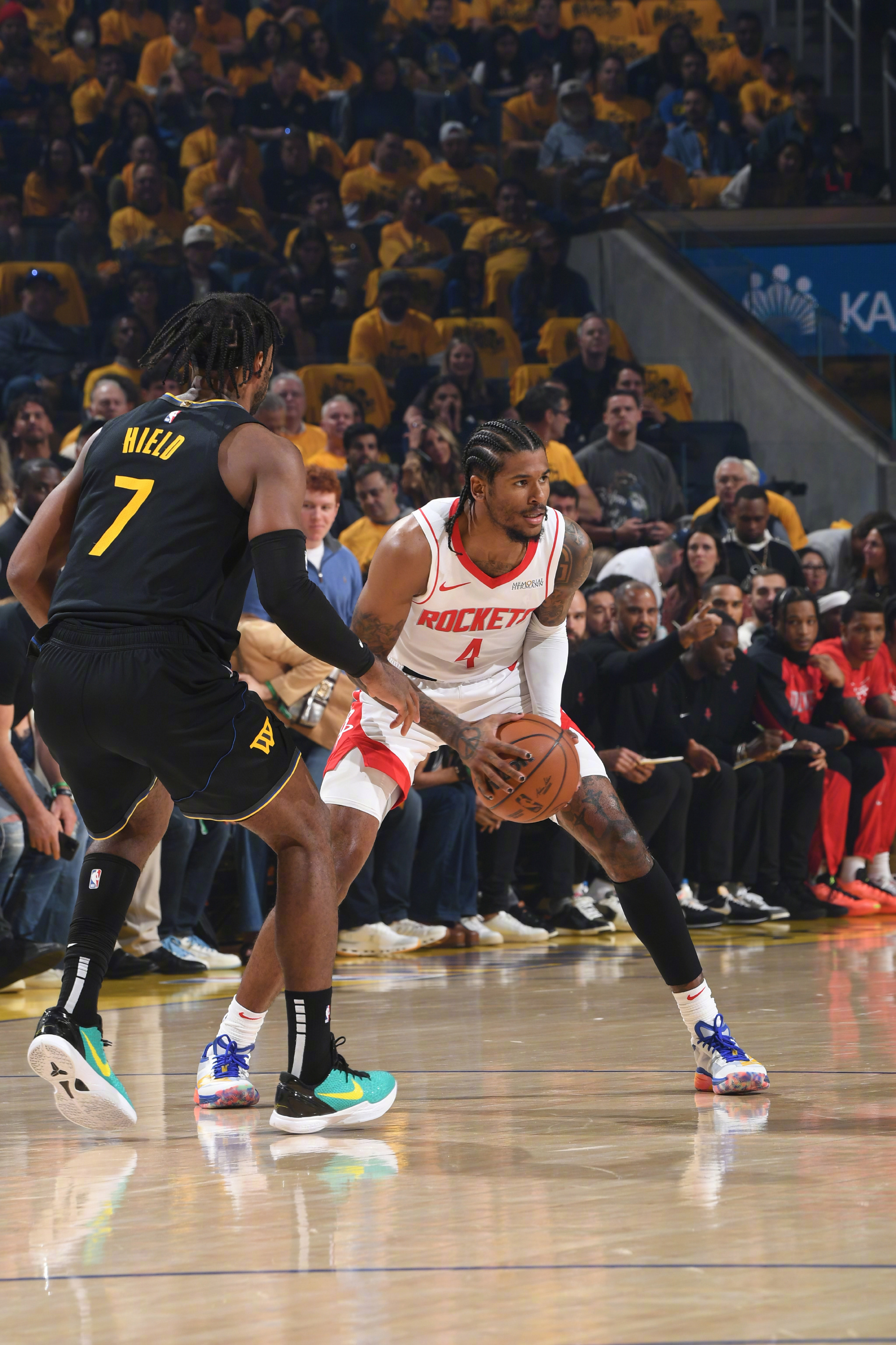 休斯敦火箭发布备战花絮;今晚完成体检;NBA季后赛任务艰巨;心理建设被强调的简单介绍