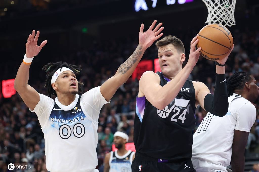 关于赛后犹他爵士篮板制胜：NBA季后赛节点到来，信心回归，阵容厚度经受考验的信息