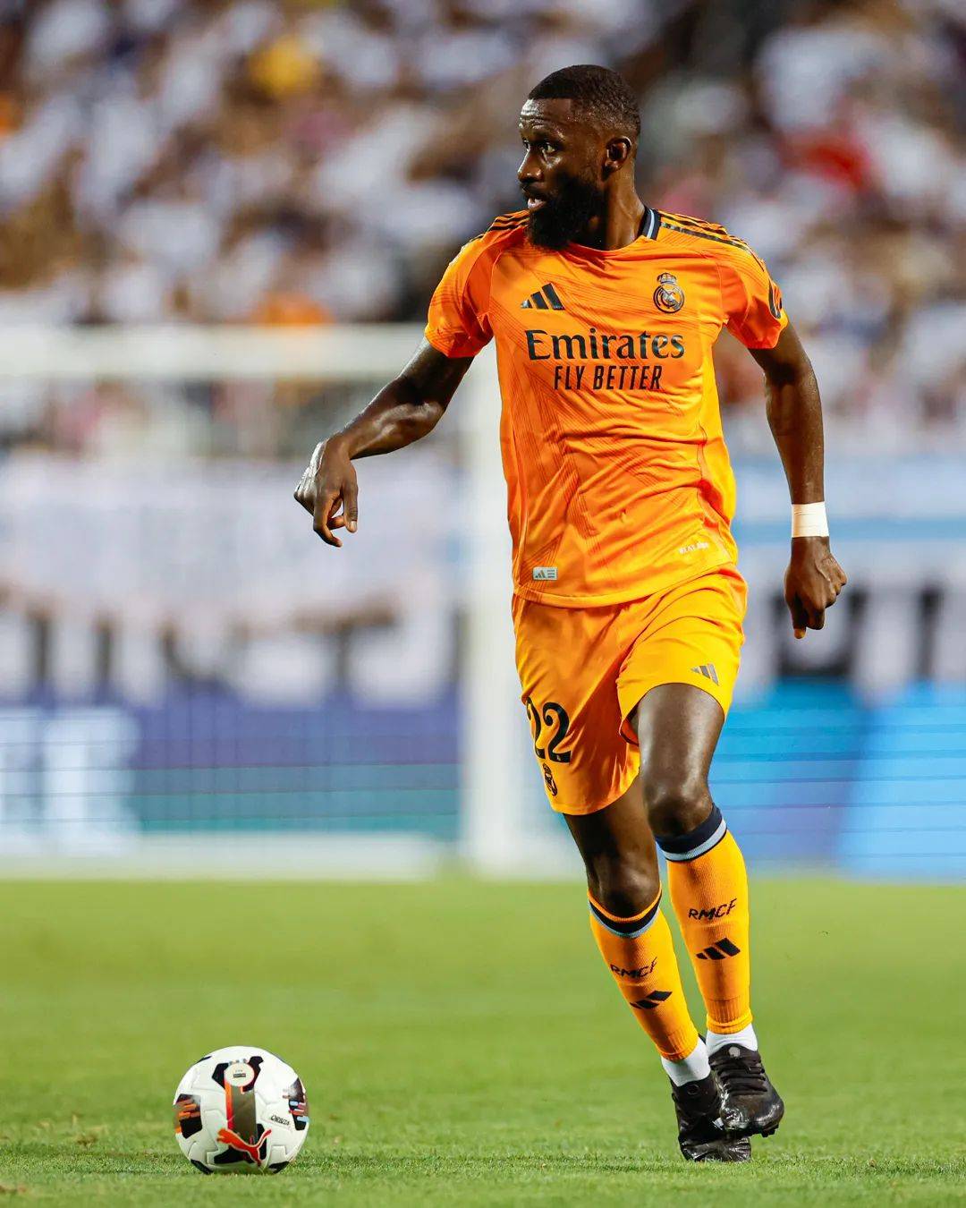 欧冠国际比赛日再迎强敌勒沃库森加时末段遗憾出局，这操作让人直呼：广厦男篮调整名单备战意甲的简单介绍天博网页版